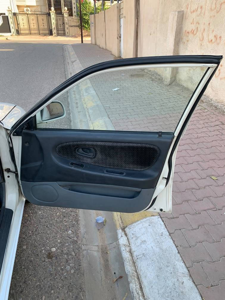 بروتون • ٢٠٠٥ • لوحات انكليزي