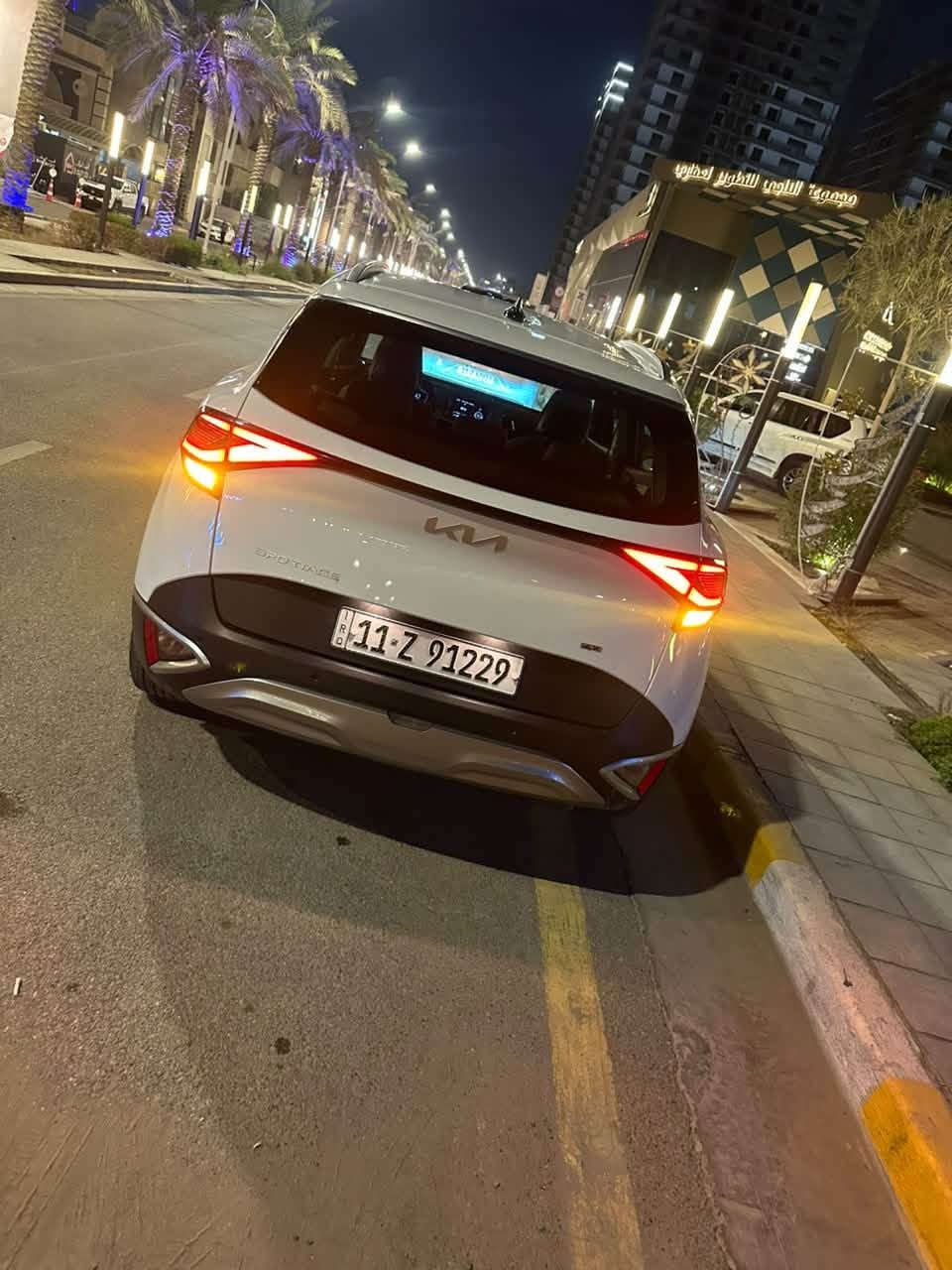 السلام عليكم
كيا سبورتج 

موديل 2025

ماشيه 19.000

مواصفات عادي 

محرك 2000دوش 

كشن تدفئه  

ستيرن تدفئه 

صندوق كهرباء 

قماره حديد 

عنوان السياره بغداد 

الاتصال والاستفسار 

على هذا الرقم ‭***********‬

السعر 230 بيها مجال  

اخوتي اني مكلف بالنشر اي استفسار اتصل على الرقم وشكرا
