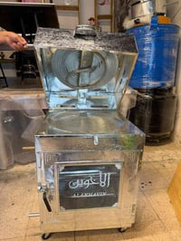 فرن • شبه جديد • الإسكان