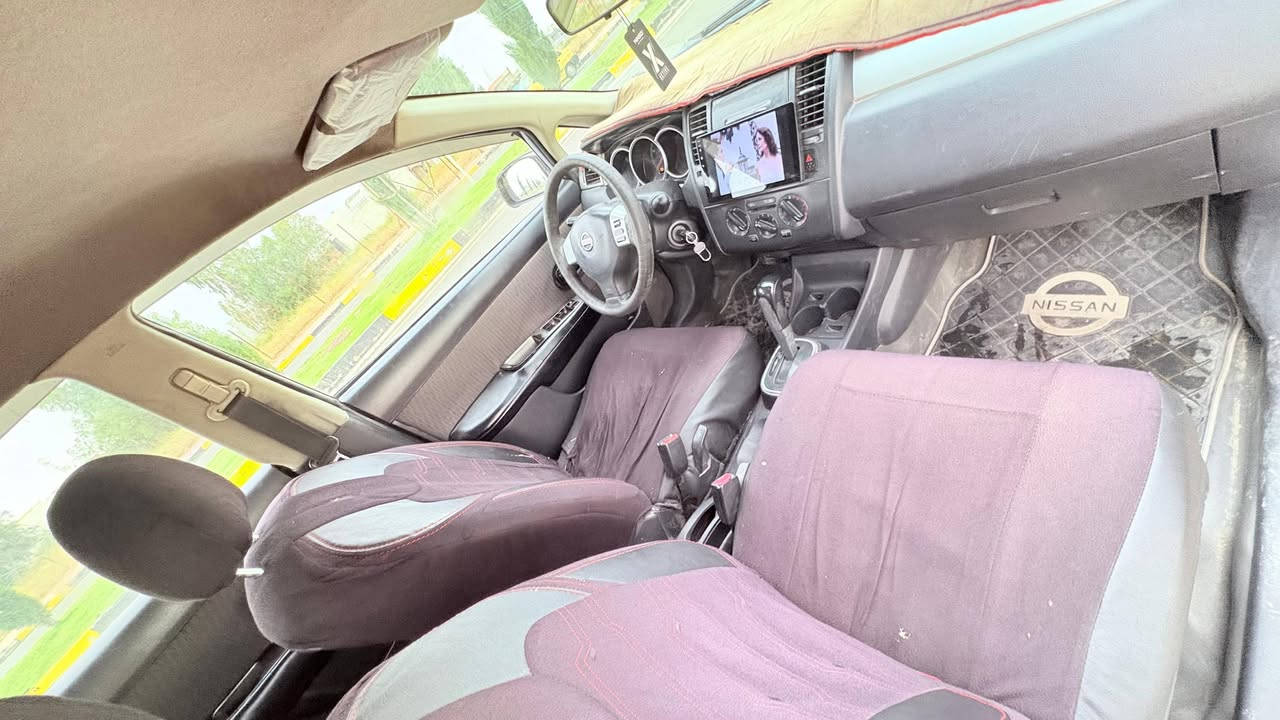 Nissan Versa2010
✅نيسان فيرسا موديل 2010
✅وارد امريكي 
✅رقم كربلاء  مشروع وطني موجوده بالموصل 
✅محرك (1800) 
✅تكسي 
✅الكير اوتوماتيك at 
✅شاشه كامرا دواره 
✅تخم تاير وسط  
🟩السياره حلوه واقتصادية مال جناي
✅ محرك وكير مكفولات من التنقيص والتبخير
✅السعر 55 وبيها مجال للشراي  ( ***********))
     السياره جاهزه للشغل بيها  كابون بانزين
