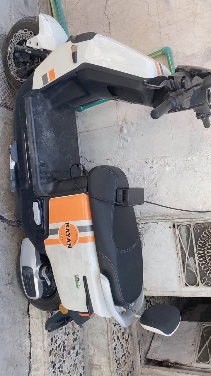 دراجه شحن ريان تجي علا الفحص مال بيت والله بصمتين سويجين مكاني بغداد شارع حيفا السعر ٦٧٥ قفل والله محتاج ورح ابيها رقمي
***********
RAYAN
