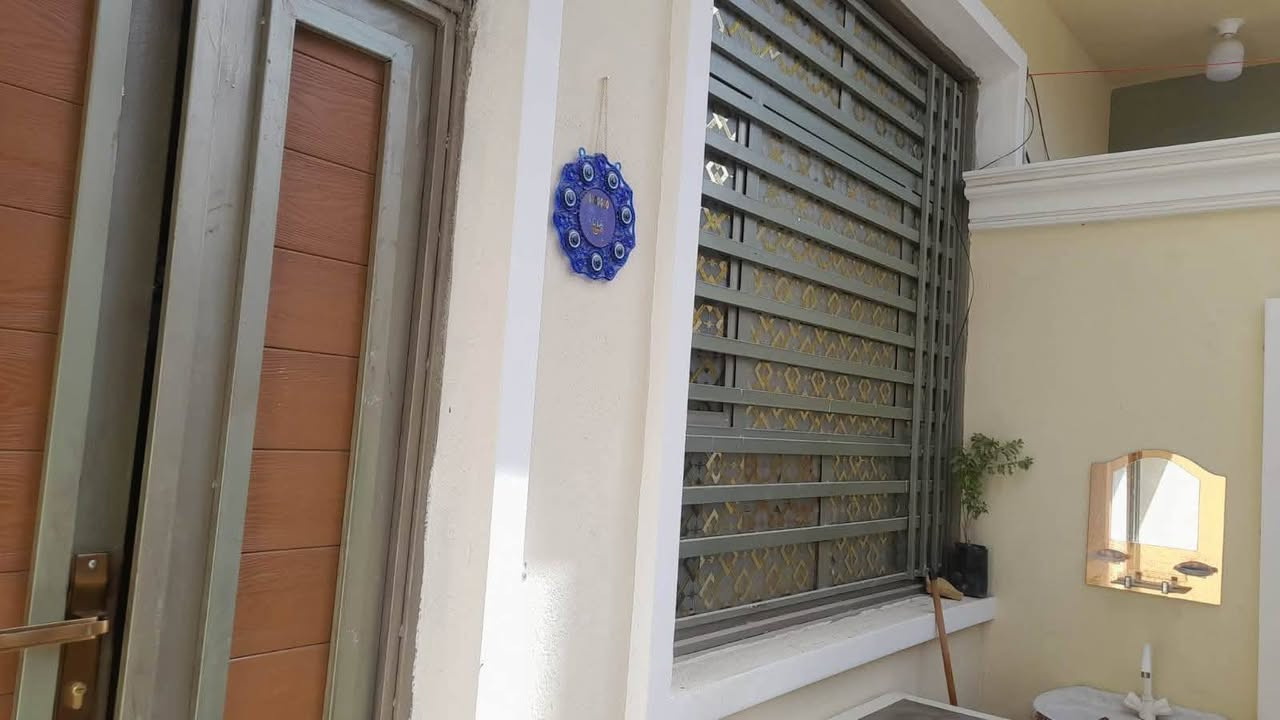 الإسكان الصناعي النزلة الثالثة • ١٠٠م • أكثر من ٣ غرف