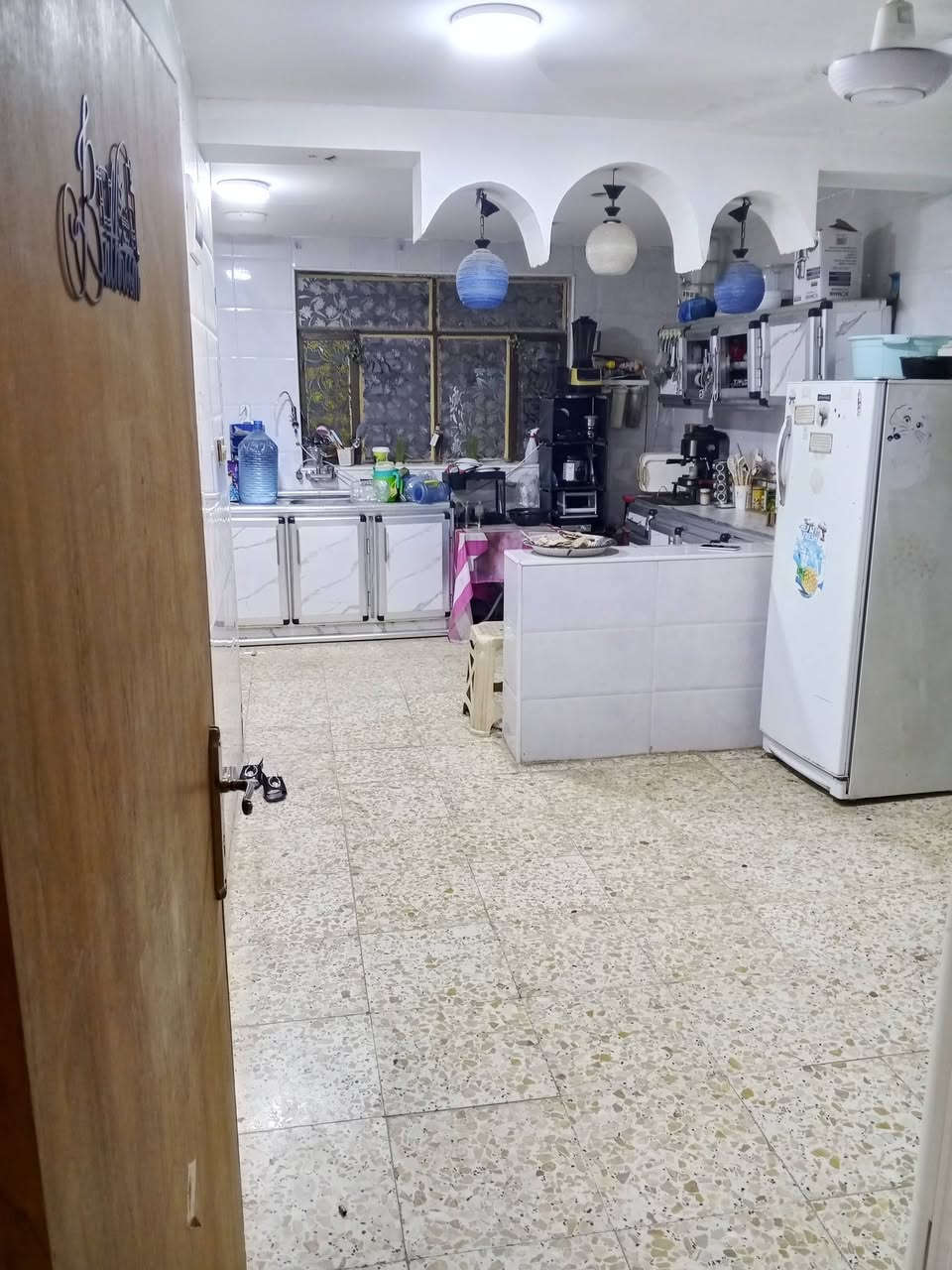 🏡 دار للبيع – طابو صرف 🏡
📍 الموقع: قريب على مرقد الإمام الحمزة الغربي،يبعد 50 متر فقط
🚗 الشارع كامل الخدمات
📐 المساحة: 150 متر
📏 واجهة البيت: 11 متر
✨ مواصفات البيت:
* استقبال + غرفة + صالة مطبخ حار/بارد حمام ومنزع داخلي صحيات خارجية
* ممر حول البيت
* الأرضية كاشي درجة أولى
* المطبخ سيراميك للسقف
* البيت حزام سيراميك
* السقف عكادة والبناء طابوق
* كهربائيات جديدة مع ضمان 25 سنة ماء ومجاري جديدة وكاملة
📞 للاستفسار أكثر الاتصال على الرقم:
***********
