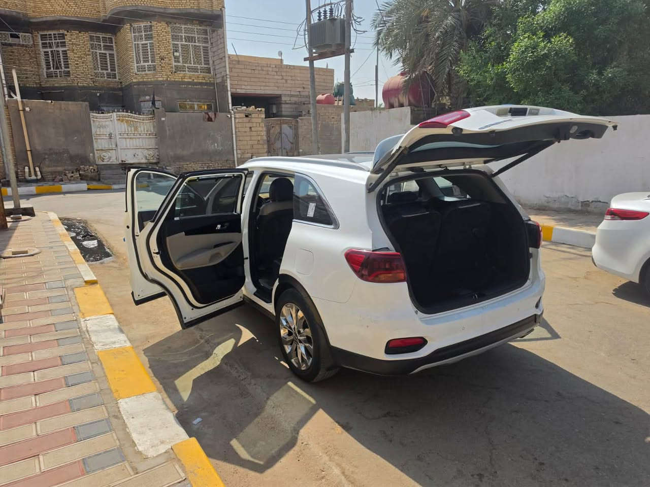 السلام عليكم سورنتو 2019 فول مواصفات السعر230 وبيها مجال كفالة عامة رقم بغداد  دولي  مشروع وطني مداور ثاني يوم
ماشيه 110
عنوان الناصرية سوق الشيوخ 
رقم الهاتف ***********

مكلف بالنشر رقم صاحب السيارة مذكور بالمنشور
