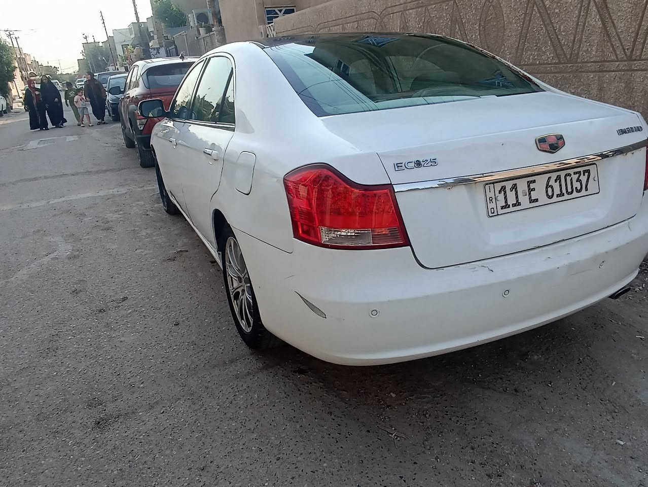 جيلي أم كراند • ٢٠١٣ • نقص تايرات