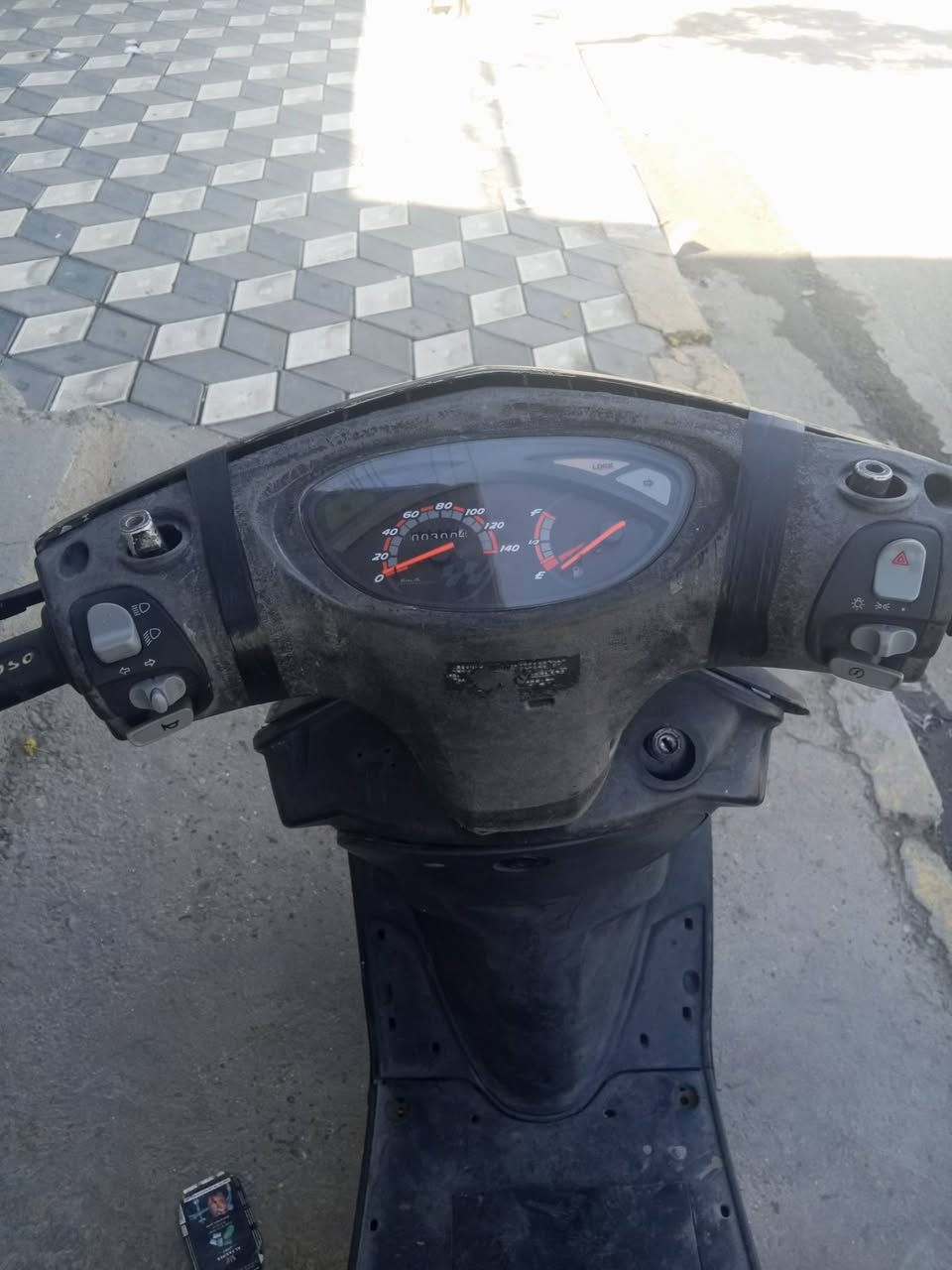 سلام عليكم  دراجه ماكس 140 ياماها
السعر 450وبي مجال
العنوان حي الجهاد 
 للاستفسار ***********
