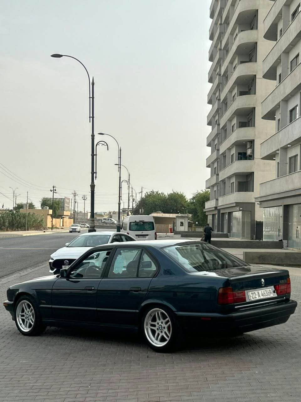 بي ام 525 • ١٩٩٥ • اوتوماتيك