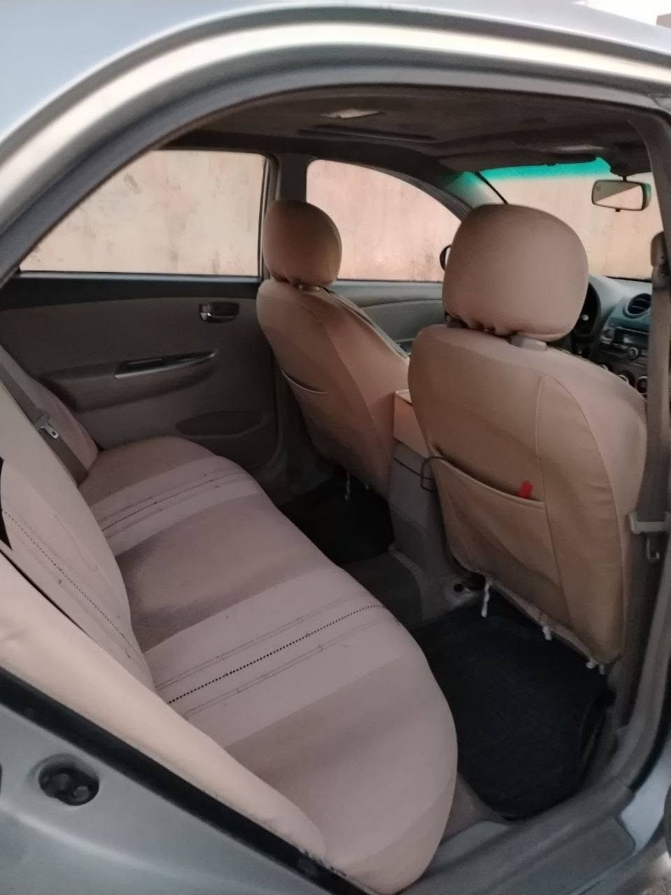 السلام عليكم  للبيع سيارةByd موديل ٢٠١٣ المحرك أثر نفخ تبريد شغال فقط جاملغ الخلفي جهة اليسار صبغ بسيط رقم نينوى صاحبها الشرعي موجود  السعر ٤٥  وبيها مجال  للاستفسار  رقم الموبايل ***********
