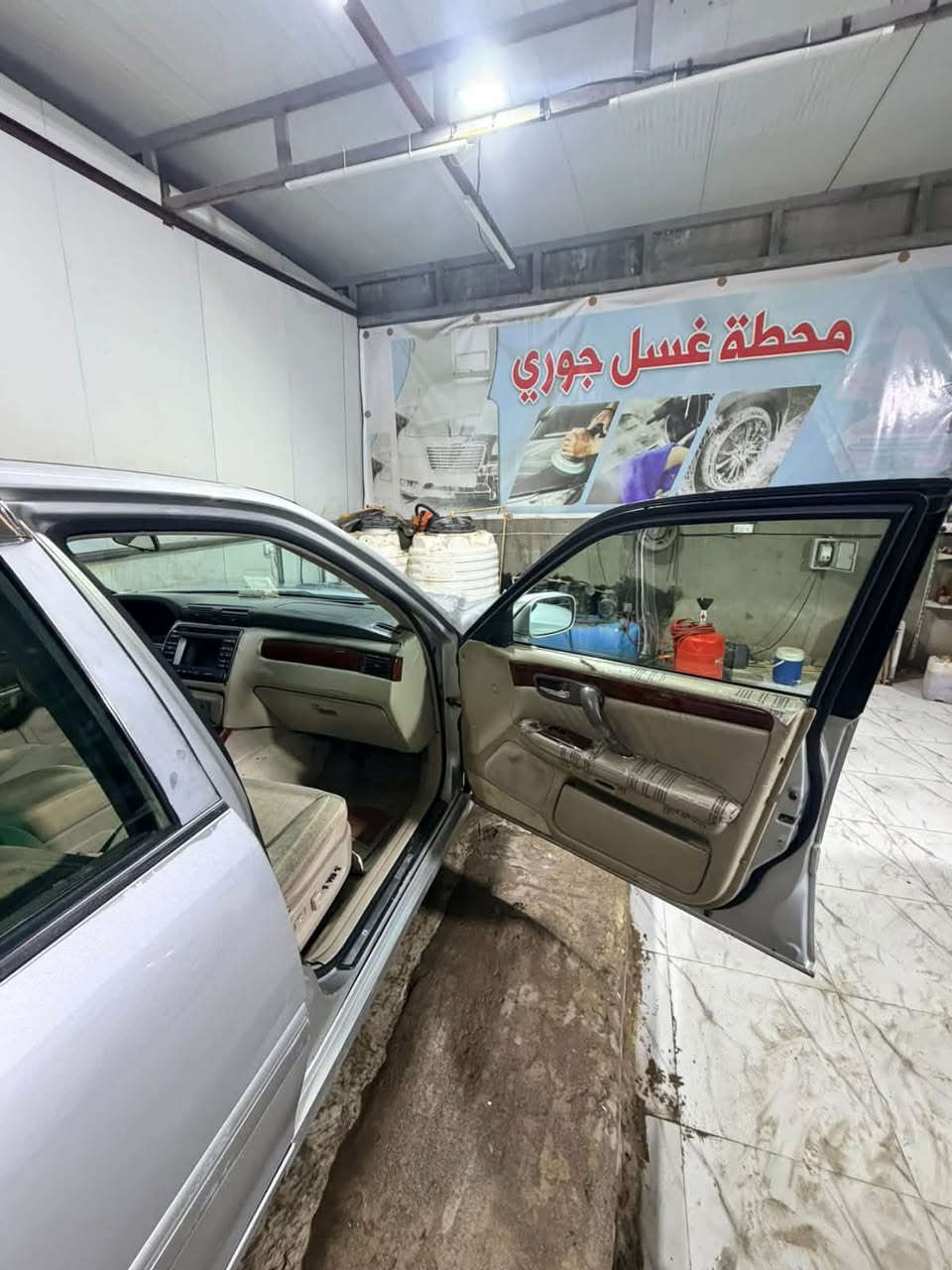 سيارة جنون ادوات
كصة جنطة فقط 
متومة ارقام وسنوية 
مكينة كير حدادية تبريد مكفول 
تخم تاير جديد
مكانه العمارة 
السعر 28 

‭***********‬
