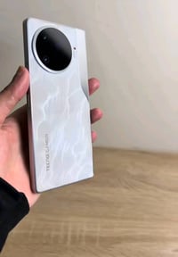 تكنو كامون ٣٠ برو • ٢٥٦/١٢ رام • كاميرا 4K60