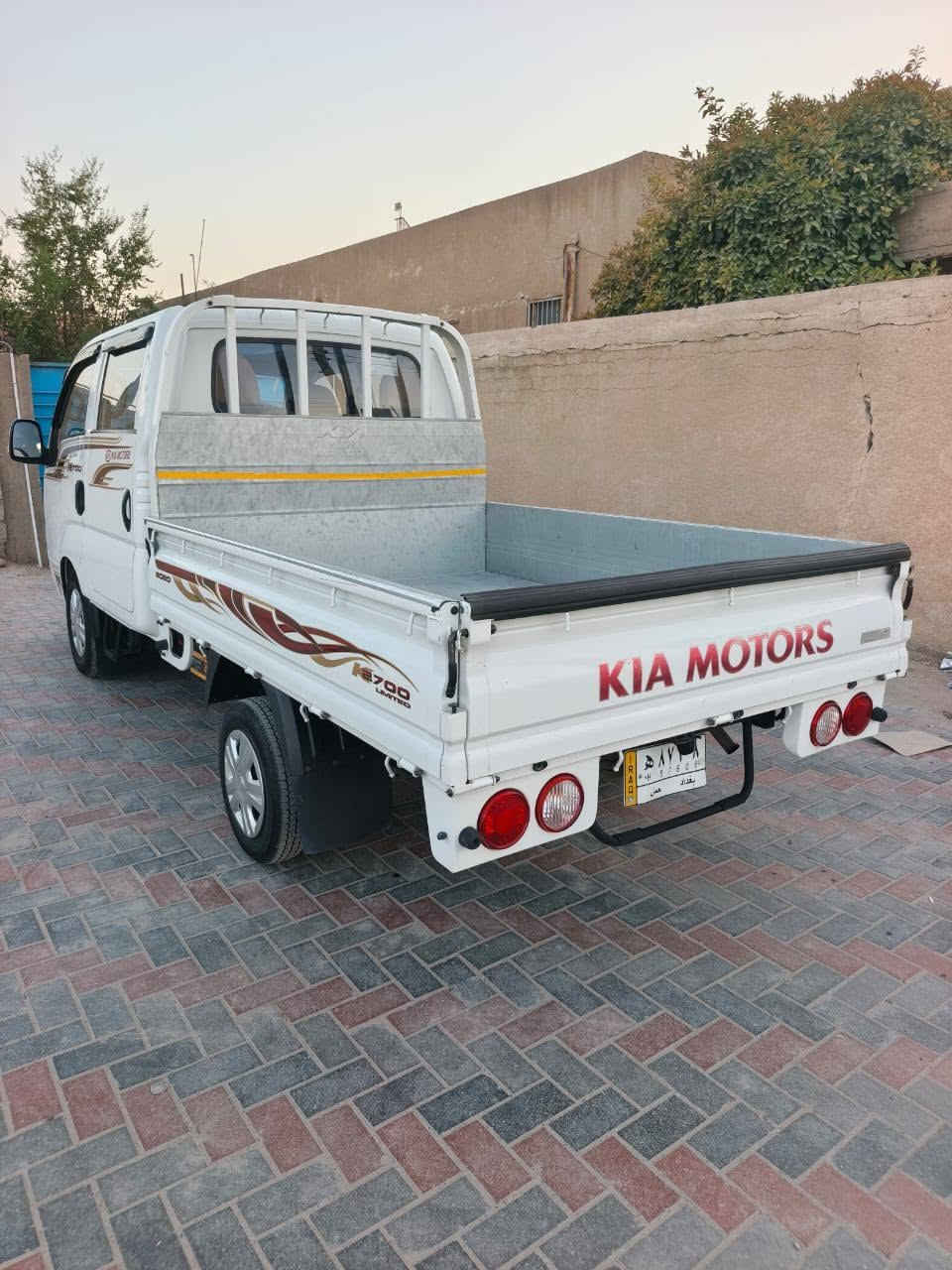 كيا للبيع دبل قماره موديل ٢٠٢٠ رقم بغداد سياره جديده مكفوله كفاله عامه كير محرك شاصي مكفول تبريد ثلج العنوان بغداد الطارميه الهاتف 
***********
***********
