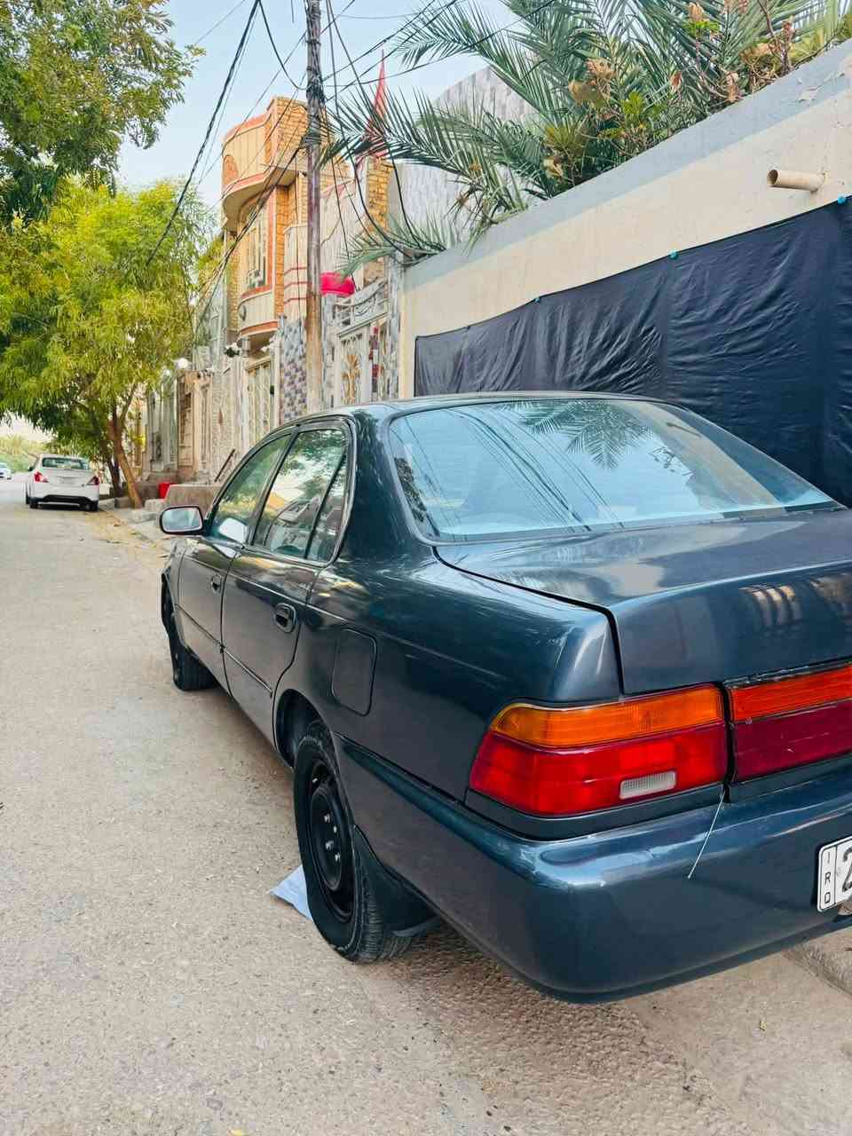 سلام عليكم
كورولا مديل 1991 
مكينة كير نضيفات شرط الفحص 
حدادية نضيفة 
تبريد شغال خير من الله 
مكفولة من الكص والضربة القوية 
تخم تاير جديد 
غرفه جديدة 
رقم انكليزي جديد 
صبغة جديدة ستوه طالعة من الفرن 
مكانة في النجف الاشرف 
السعر 54 ورقة وبيه مجال 
رقم تلفون ***********
