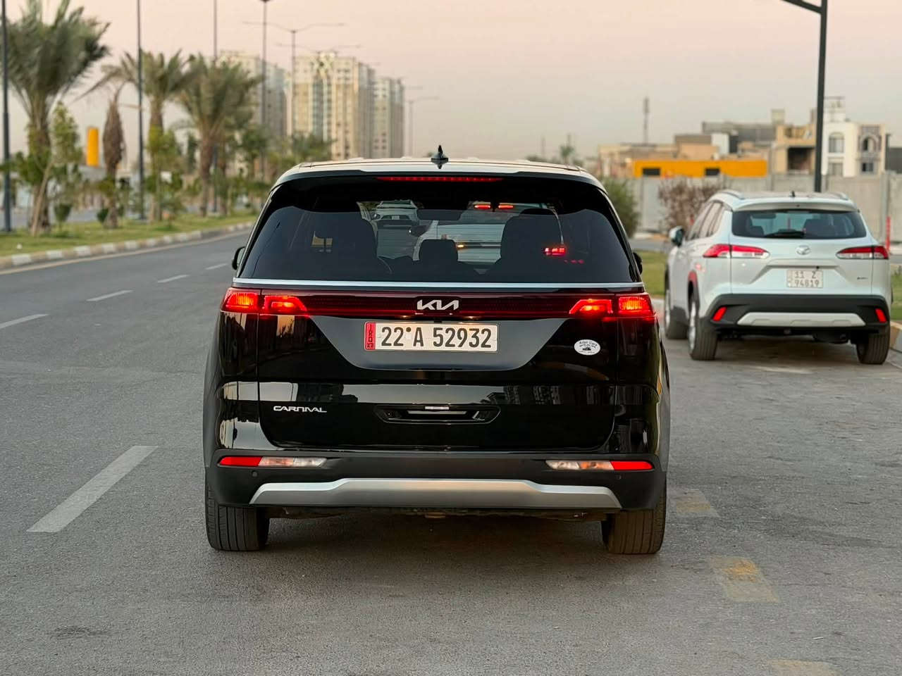2024 KIA CARNIVAL, EX
للبيع كيا كرنفال وارد امريكي موديل 2024

حادث جاملغ امامي ايمن وربع البنيد سطحي

بجم بلادي على وضع الشركة رادتيرات تبريد وماء بلادي شواصي لغود مكفولة 

سعر 260 ورقة 

***********

سيارة فئة EX

حجم محرك 3500

بصمة تشغيل وابواب بصمة وتشغيل عن بعد 

كشنات جلد 

كشن كهرباء

بردات ابواب 

ابواب كهربائية مع صندوق كهرباء 

اشاير بالمري 

رادار نقطة عمياء تحديد مسار توقف ذاتي 

كامرة داخلي مع كامرة خلفي 

شاشة تاب حجم كبير 

تحكم تبريد شاشة لمس

تليفون شحن لاسلكي 

هاند بريك بصمة 

تبريد 3 قطع تحكم مركزي 

رقم اربيل أجرة ترقيم جديد دخول جديد 

مكان السيارة بغداد الكرخ قرب شارع مطار بغداد الدولي ***********
