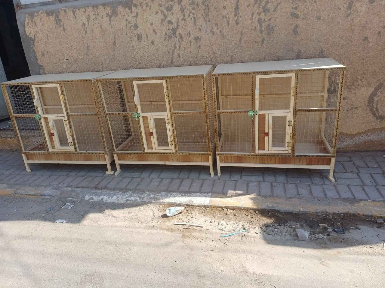 اخوان نعمل جميع انواع الاقفاص والخانات جوووة سوغ بابل عوفي ***********وتساب
