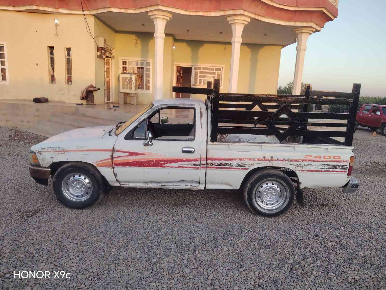 سلام عليكم سياره البيع بيكم موديل 1992 كير محرك كلو شرط تيرات اربعه جديد صدر جديد بتري جديد كهربايات كلهه شقاله شرط تحويل ولوكاله بيه كوبون بانزين السعر 33 وبيه مجال العنوان كركوك الحويجه الاستفسار تصال على الرقم ***********

نص مكتوب في الصور:
- HONOR X9c