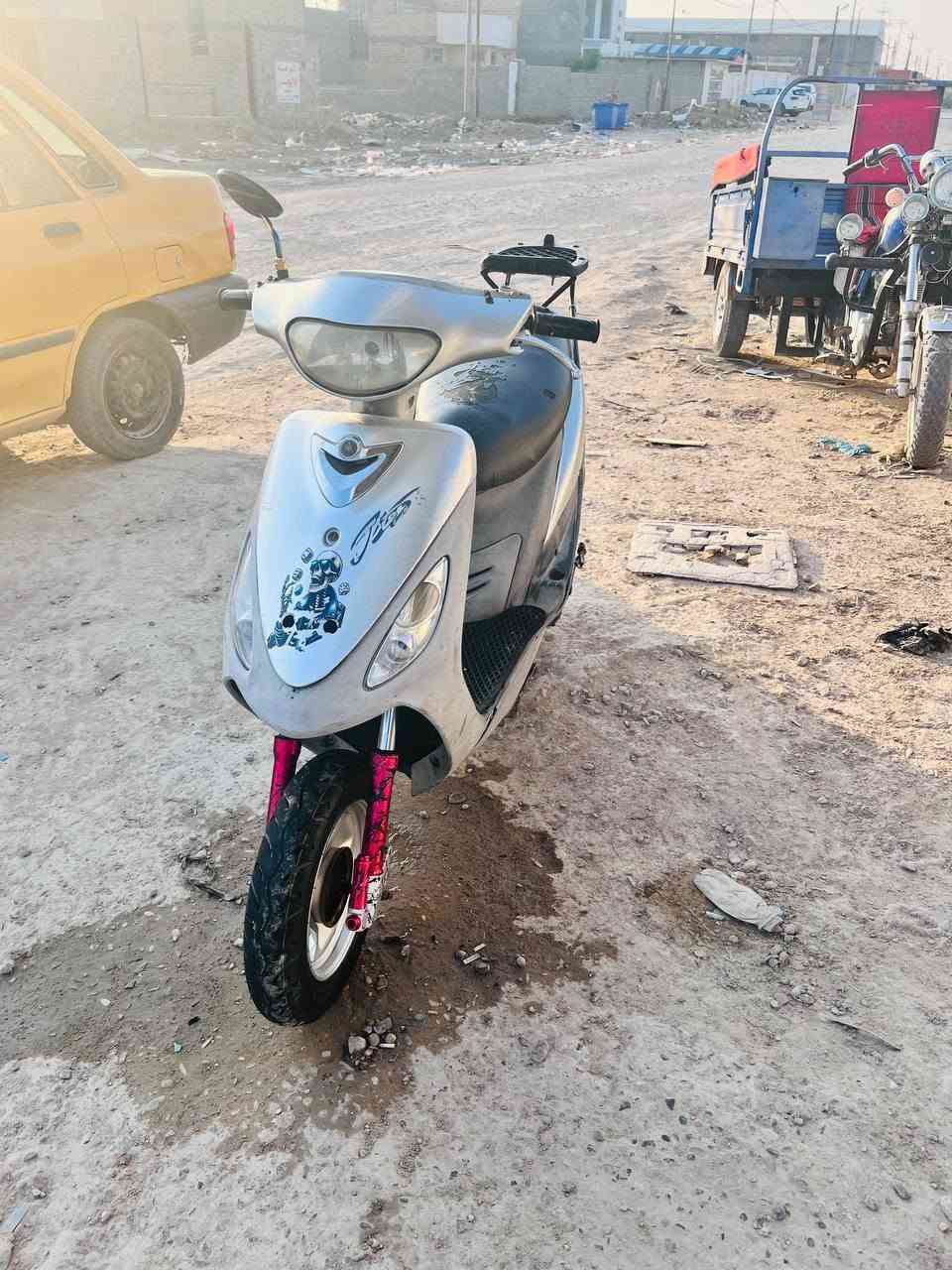 سلام عليكم ماكس منغولي للبيع نهضه ومعدل مفتوحه ولفات سعر    450 وبيه مجال حك الجيه  او***********
