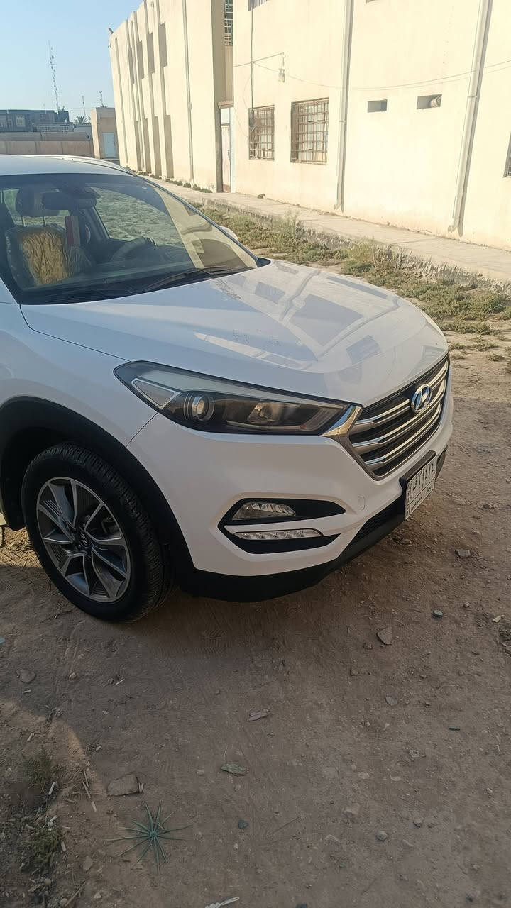 توسان ١٨ أخت الزيرو ماشيه ٥٠ ألف جديده بمعنى الكلمة سبيرها منازل كله على وضع الشركه رقم بغداد تبريد قطعتين سايد بريك رجل مواصفات التوسان المعرفه شركه القاصد السعر ١٨٤ وبيها مجال مكفولة كفاله عامه اتصال ***********
