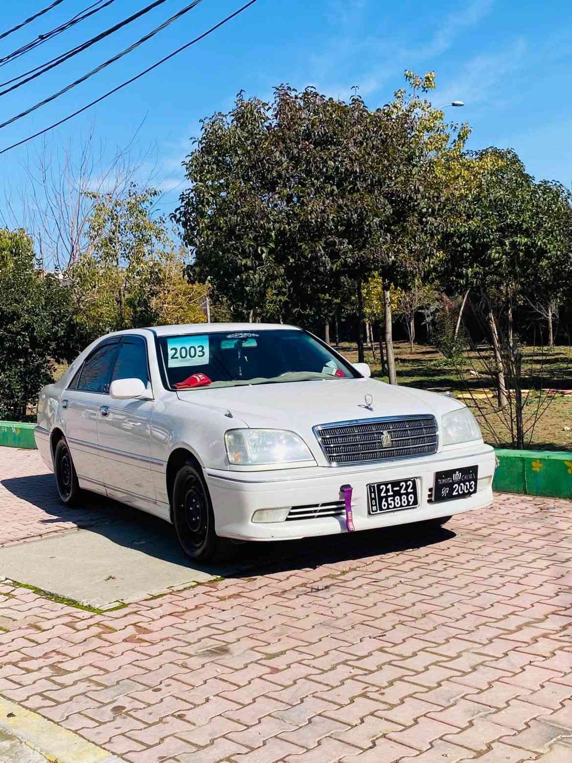 مەلیکە مۆزی بۆ سپی d4 175 کۆدی بۆ کراوە بەس پلێتی ماوە ٣ دوگمە پەردە چوار کوشن کارەبا چوار جام ئەوتۆ چوار تایەو ویلی لۆک پێش و پشتی کەپسە بەس بۆیاخی ئەوروپای هەیە سەقفی نوکە دەرزی نیە تەبرید و کارەبای بەشەرت سەیارەکە ئێ ماعرەز نیە ئی دەسی خۆمە شوێن سلێمانی سعری٤٨ معامەلە
***********
