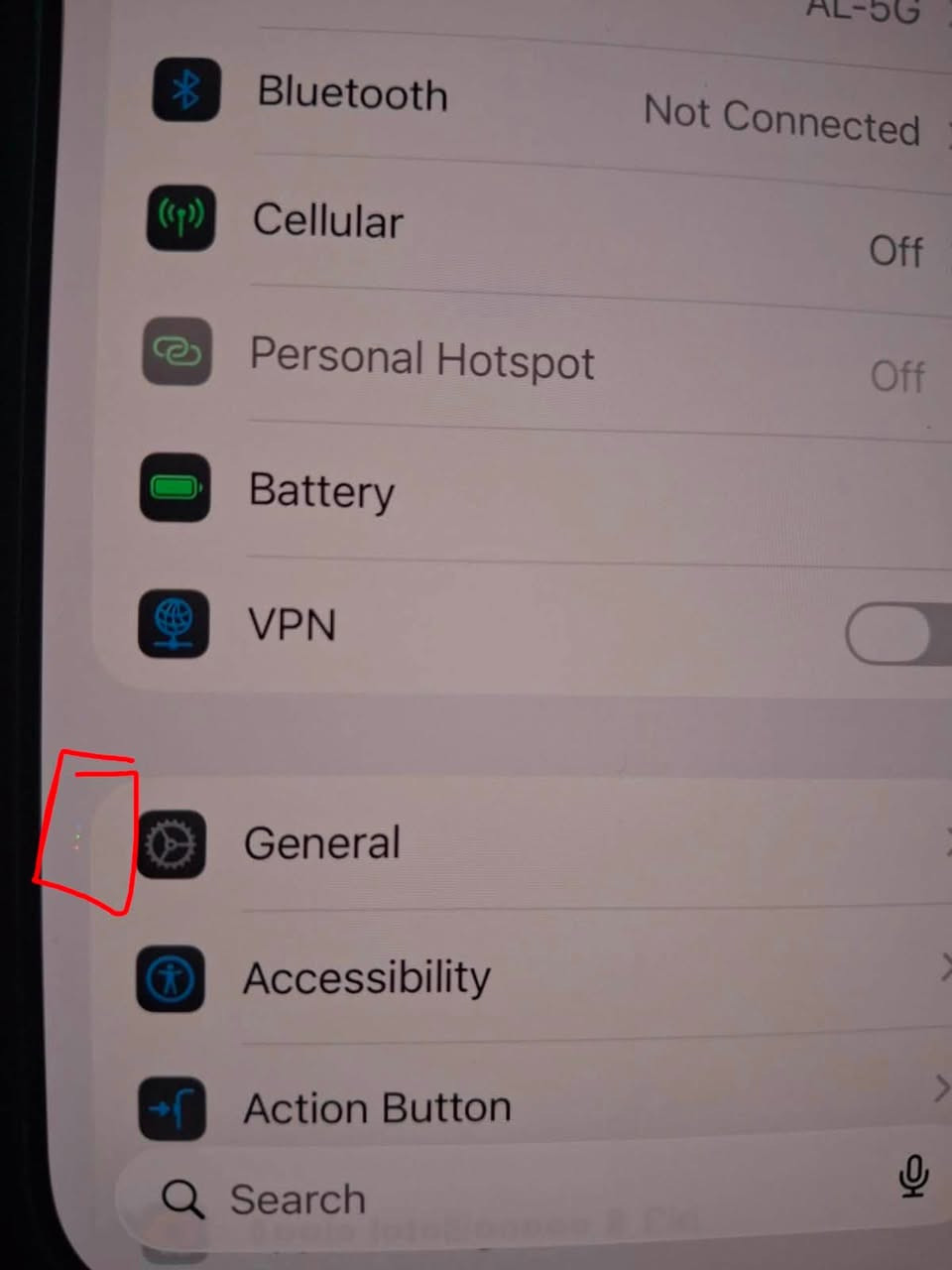 ١٧ برو ماكس ٢٥٦ e-sim 
كامل ملحقاته الي تجي وياه
 (ءApple care ينتهي بتاريخ 2027/5/26)
ايضا ضمان شركة النقال سنة واحدة و هذي المشكلة الي بالشاشة يشمل ضمانهم و تتبدل ياما مجانا او بمبلغ رمزي بسيط
بطارية 100٪ مشحون 81 مرة
سلفر 
مساحة 256
شريحة الكترونية (e-sim) 
اي مشكله ما بيه فقط النقاط الي صايره بطرف الشاشة حجمها 2 ملي و ما ماثرة على اللمس تقريبا صار لها ٦ ايام ما تغير شكلها او زادت (الشاشة اصلية ما مبدلة و ما بيها اي شخط او فطر و كامل الجهاز ايضا نظيف) 
قفله ١،٦٥٠،٠٠٠
واتساب :  ***********
