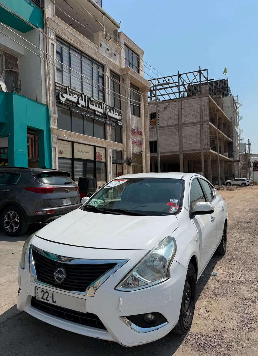 نيسان سني 2024 هندي بليته زركه لفول تبريد قطعتين جام كهربائي 4 سياره بيه بنيد صبغ ولجاملغات الاماميه بيهم بارد كلش قليل ولباقي كفاله 
مكينه وكير كفاله ماشيه 55 بأسم شركه سنويه لغايه 2030 مكاني بصره سعر 108 وبيه مجال قليل 
الاستفسار على رقم ***********
