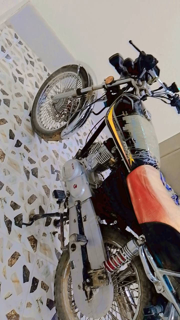 دراجة للبيع موديل 2025جديده جديده مابي ائي ضربه مكفوله ويا 7وراق السعر 670وبيه جمال حك الجيه وصخه ما قاسله ‏‪***********‬‏اتصل علا هاذه الرقم مستعجل  👉📞
