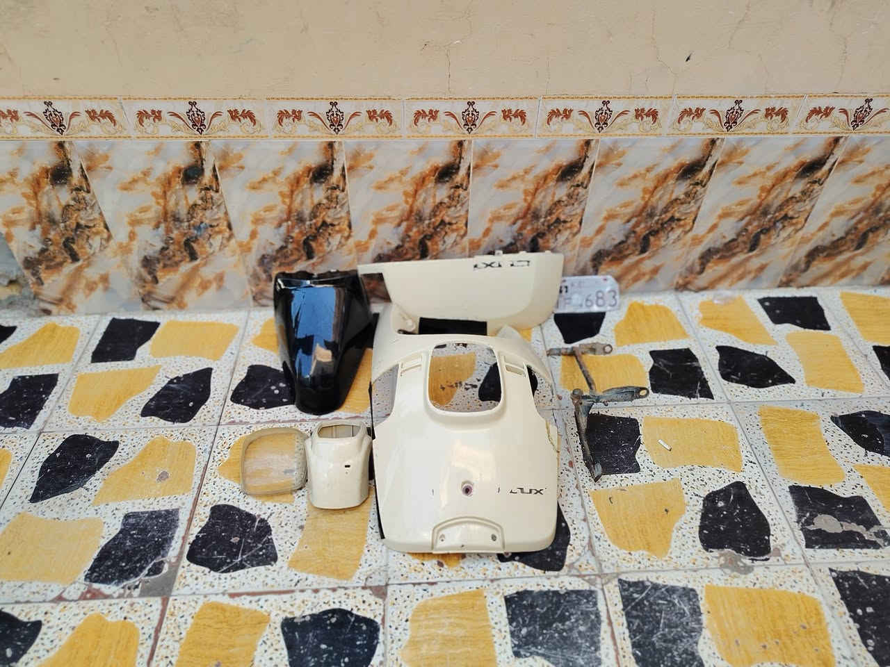 كفر بوليسي • مراوس • ستان البنص