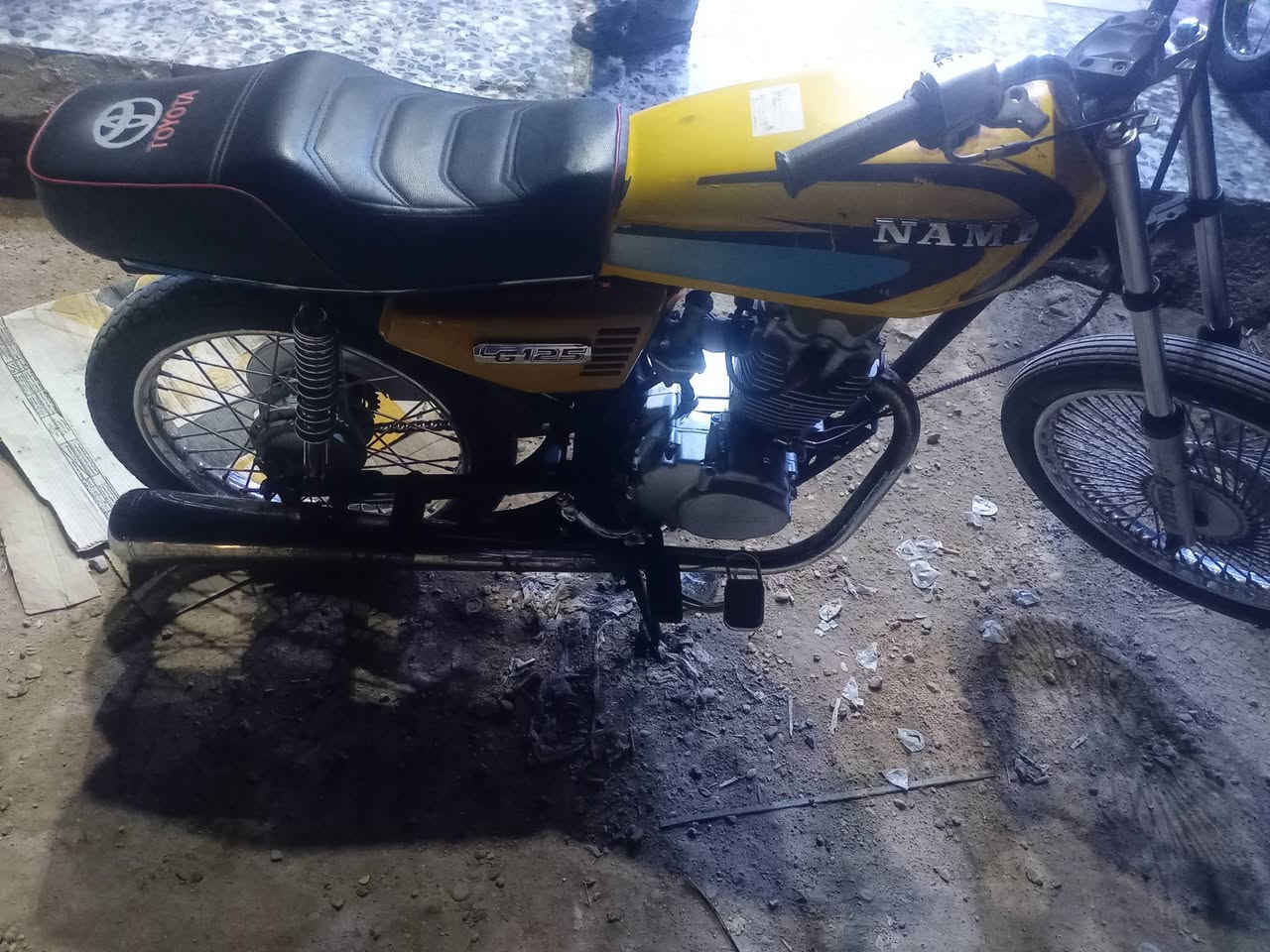 سلام عليكم دراجه ارشه البيع مديل22سعر400وبيه مجال الطيبين مكان طوريج ***********

