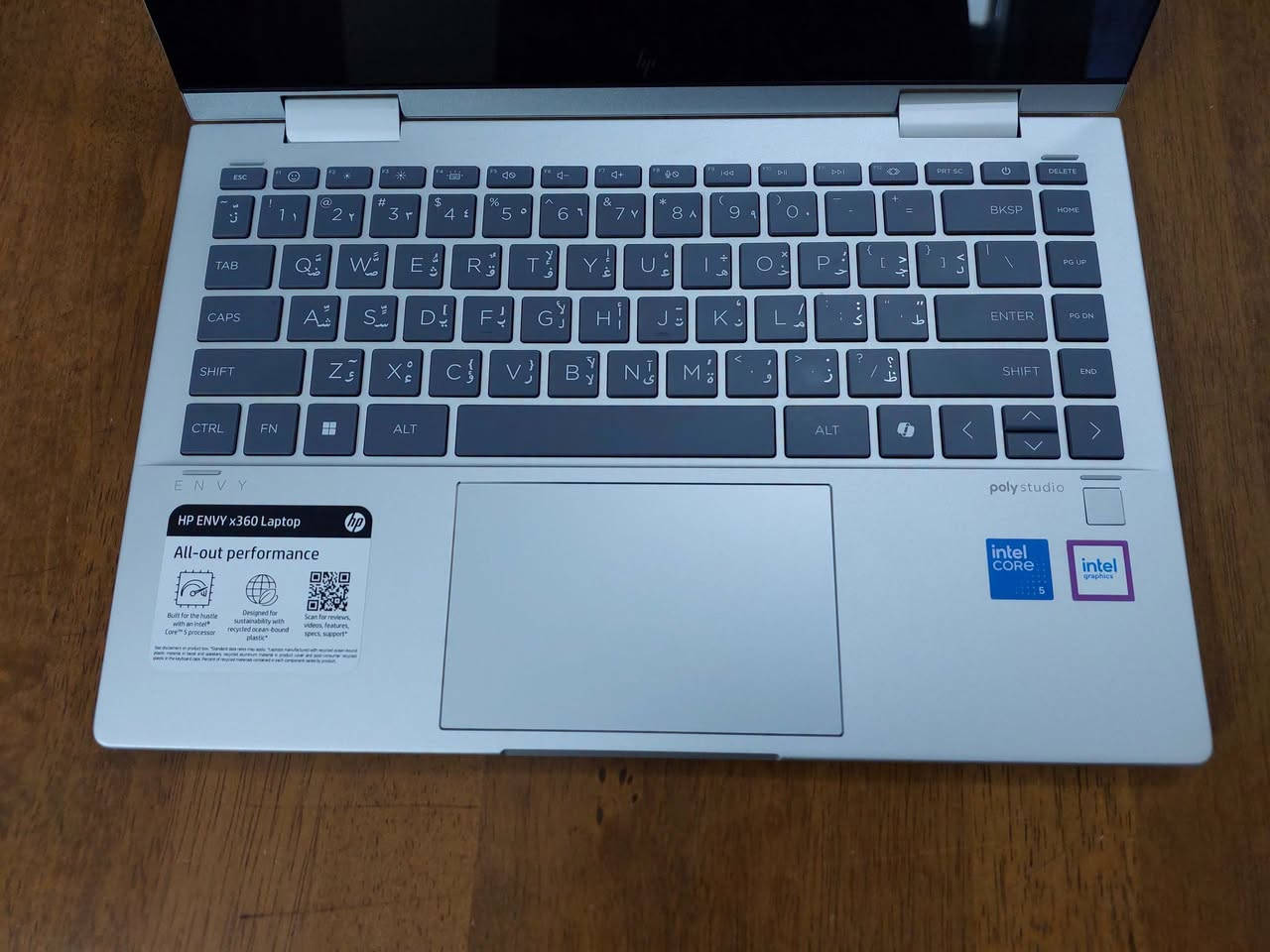 السلام عليكم  جيل 14 ....تحفة الكترونية من شركة HP موديل hp envy من الفئات العليا لماركة HP  ...لابتوب لمس TOUCH قلاب 360 درجة...بلون وشكل وتصميم مميز جدا..شاشة حجم 14  الوانها طبيعية مشبعة ولا اروع .. سوبر سلم مصنوع من المعدن مع هارد نوع SSD NVME حجم 512 ورام 8 وكرت شاشة قوي ومعالج كور 5 جيل 14   ..كيبورد ضوئي ثلجي 3 درجات مع بصمة اصبع وبطارية تدوم لساعات طويلة الجهاز جديد بمعنى الكلمة وكارتونتة وكل ملحقاتة ويا ملائم للبرامج الهندسية  والتصميم والبرامج والدراسة و لرجال الاعمال وغيرها... سعرة 500$ للاستفسار  *********** (واتس)
