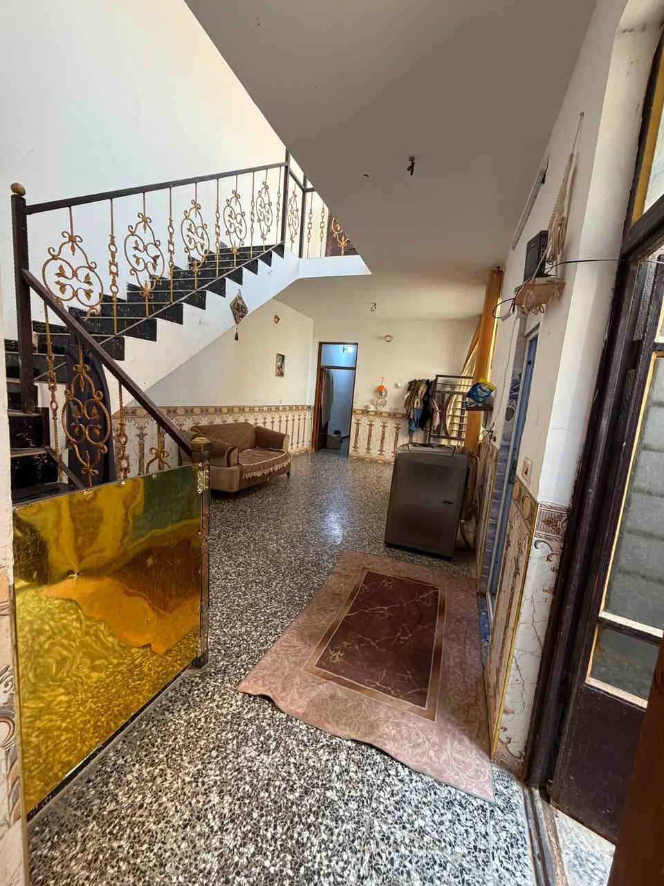 بيت للبيع بغداد محموديه  بحي السلام طابق واحد بالمربع الذهبي  قرب مدرسه شذى الورد مدفوع كامل مامطلوب اسكان بناء طابوك  السعر133مليون وقابل للتفاوض ***********@الجميع
