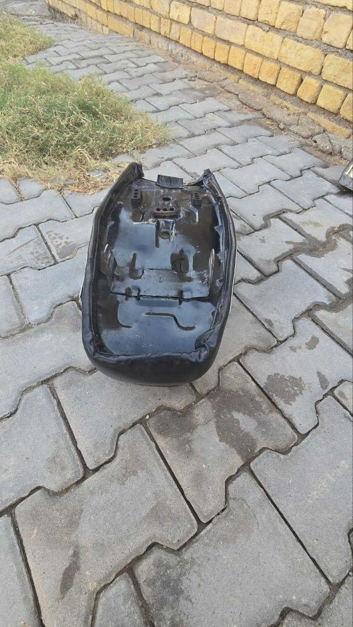 سلام عليكم كشن سيجي وصالنصه ام النجمه مال اصلي وسيبايه للبيع مكاني كوت خاجيه شارع اربعين وهاذ رقمي ***********
