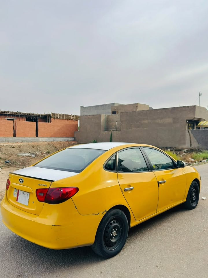 النترا • بدون تفاصيل