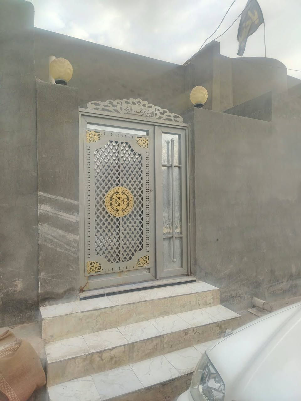 شارع المطار الجديد • ١٢٥م • نضيف