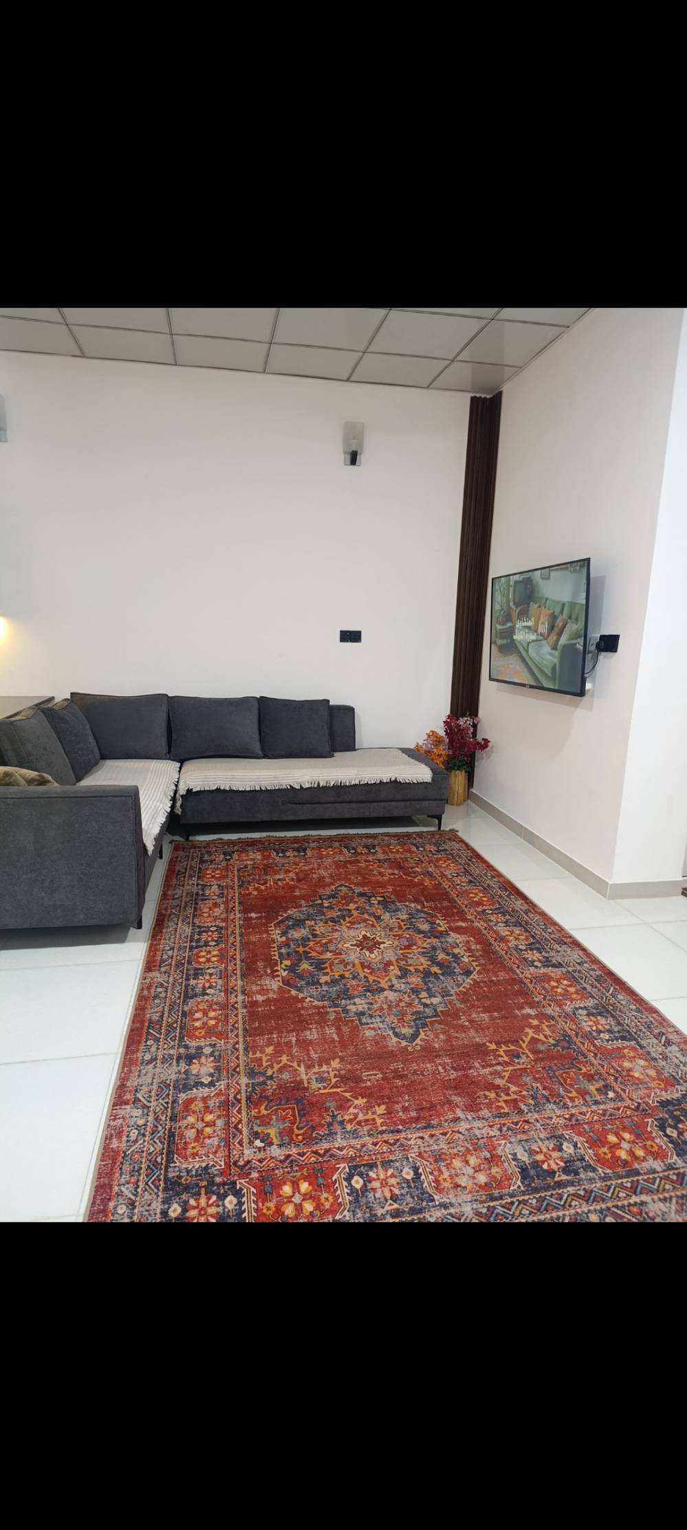 بيت زراعي • ٢٠٠م • حديقة وكراج