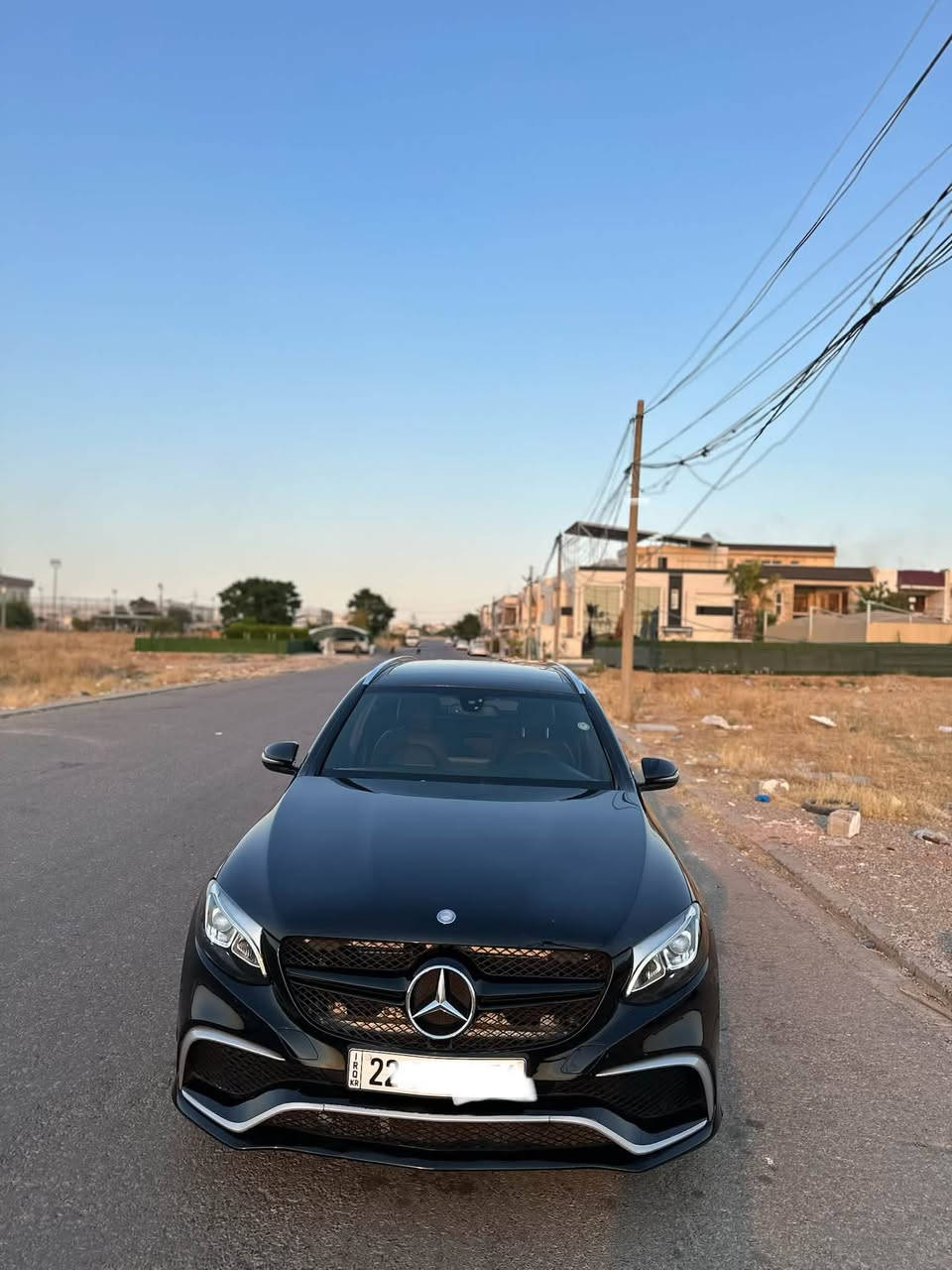 سعر مناسب جوه سوق  🔥
‏                كيتAMG   Mercedes__ GLC 300_
_____________
‏‎‏‎النووع : GLC 300 AMG
سنة الصنع : 2017وارد الماني
‏‎‏‎سلندر :  4T
السعر : مناسب جوه سوق ***********واتساب 
*********
فول الفول اعلى مواصفات ( نايت بكج )بانوراما كشنات جلد و هيتر  و خزن و دبل ليد و سستم صوت بروماستر بدي AMG بلادي و بلاك ومواصفات هواية متنذكر السيارة صفر مسج بدون اي خلل (كلين تايتل سياره بدون صبغ)👌🤌 
📝ملاحظة : السيارة رقم اربيل دولي.  تحويل بشرط
____________
‏‎‏‎‏‎🌎 العنوان : اربيل 
‏‎‏‎‏‎📱 للاستفسار يسعدنا تواصلكم معنا على الأرقام التالية
‏‎‏‎‏‎📱***********واتساب
