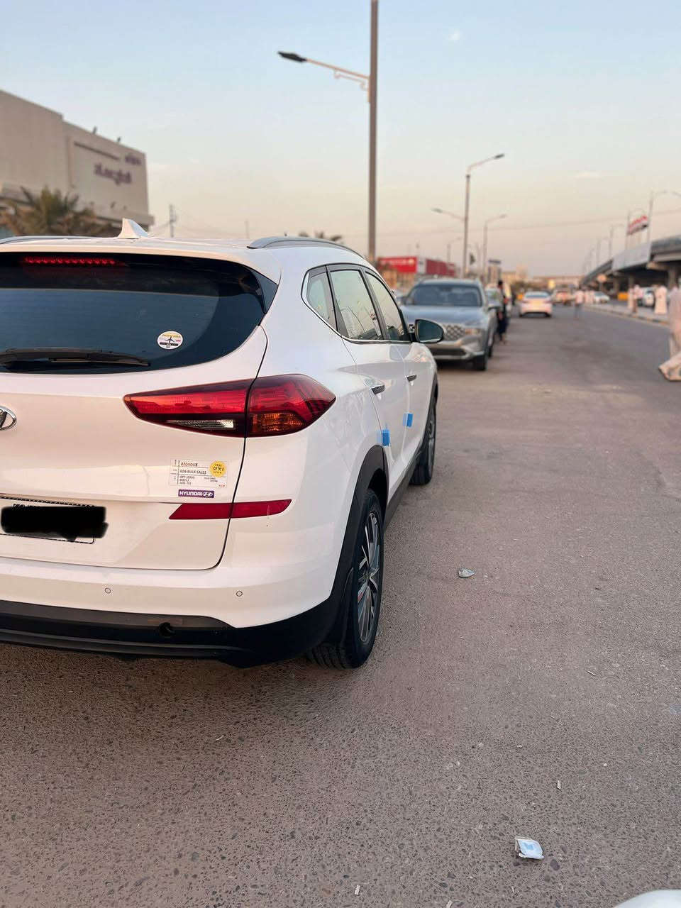 هونداي توسان 2020 خليجي رقم بصره الدولي هزه وفحص جديد تحويل مباشر سياره جاهزه وجديزه مكينه كير حداديه بديها مكفول بيها صبغ بلبنيد اثر تشليع صبغ بدون فتح ولا ضرر باقي السياره كفاله لا بارد لا ضربه سياره جديده  كلش ماشيه 80 الف سياره ما متعوبه السعر ب175$ 
العنوان بصره 
للاستفسار *********** البصرة, العراق
