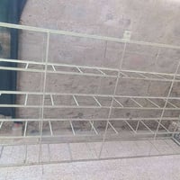 رفوف حديد • للبيع