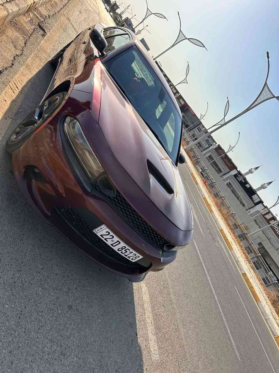 سلام عليكم
سيارة جارجر موديل 2021 sxt 
بونيد مبدل gt 
42 الف ميل ماشي 
صورة الحادث مرفق 
مكان السيارة كركوك
السعر 220 وبيها مجال 
للتواصل   

 ***********

