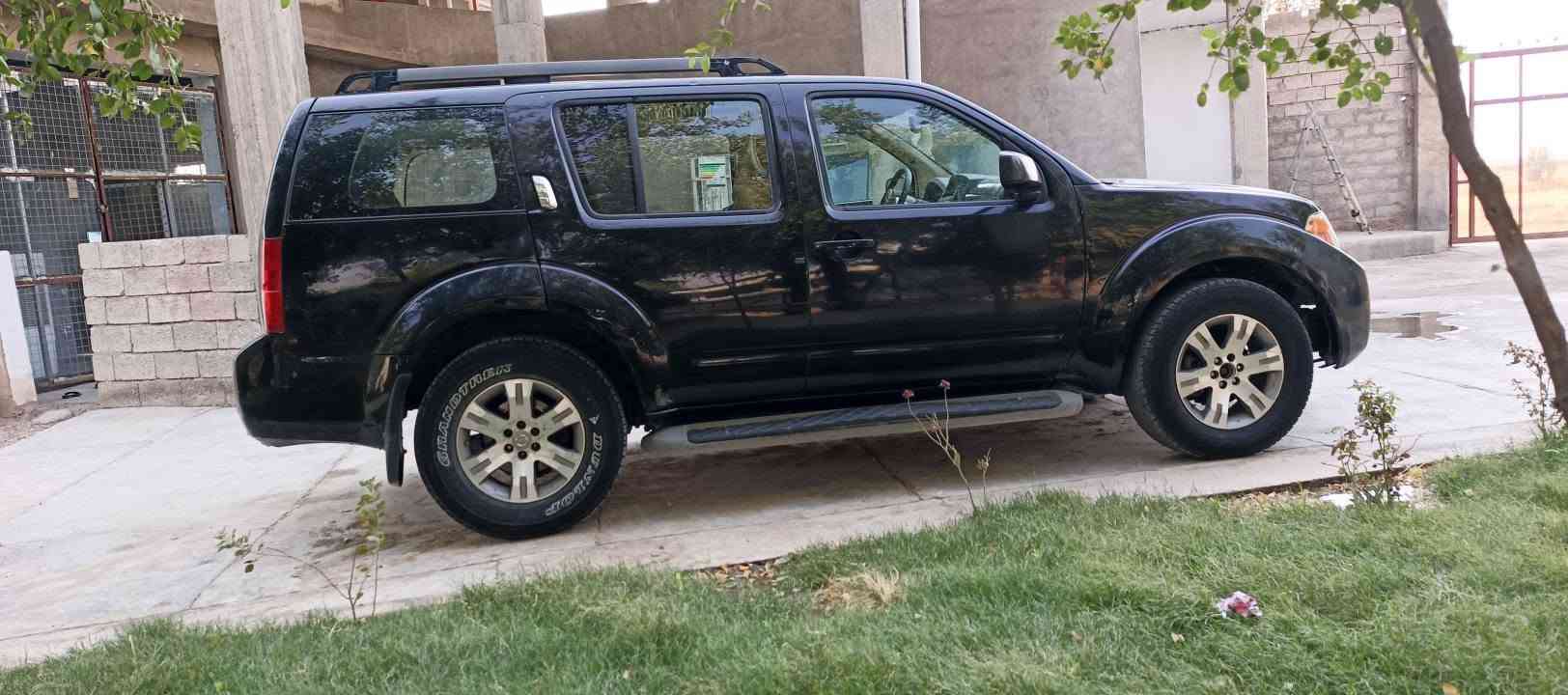 نیسان مۆدێل 2008 مەکینە ڤی6 گێر تۆماتیکو عادی گێر مەکینە ئەکسل دەبڵ ئەکسل تەقەو رەقەی بەشەرت رەقەمو سەنەوی ئەسڵی بەسەرنەچوە رەقەم باریک سەنەوی پلاستیک بەشەرتی حاسیبەو ئەوەلیات نرخی47گڵاو مەجال هەرکەس ویستی ژمارەی واتساب *********** لەخزمەتدام  گەر مشتەری نیت تکایە پرسیاری بەتاڵ مەکە لەگەڵ رێزم السليمانية, العراق

نص مكتوب في الصور:
- 1.Jo.