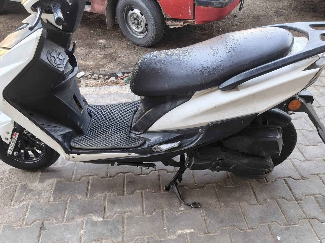دراجه سكنس شرط الفحص مابيها أي نقص نكرف سلف 
الرقم ***********مكان كربلاء 350بيها مجال حك جيه
