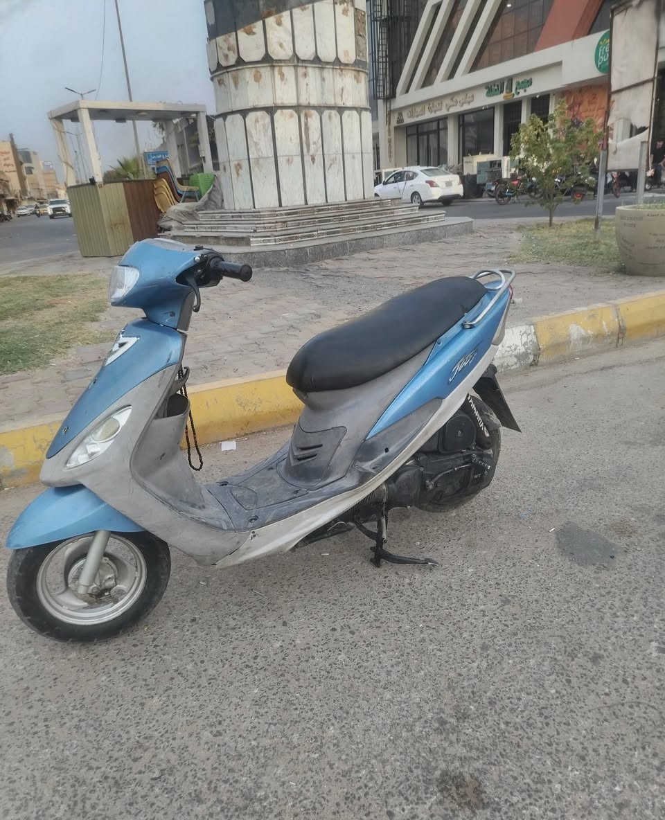 السلام عليكم دراجه ماكس منغولي للبيع كهربائيات كامله ملاح فول  مكينه فول نعومه شلعه ومعدل مفتوحه فقط ولفات دراجه نضيفه مثل مااشوف مكان سماوه حي الحكم السعر 575وبيه مجال قليل لشراي علق وادخلك خاص الرقم ***********
