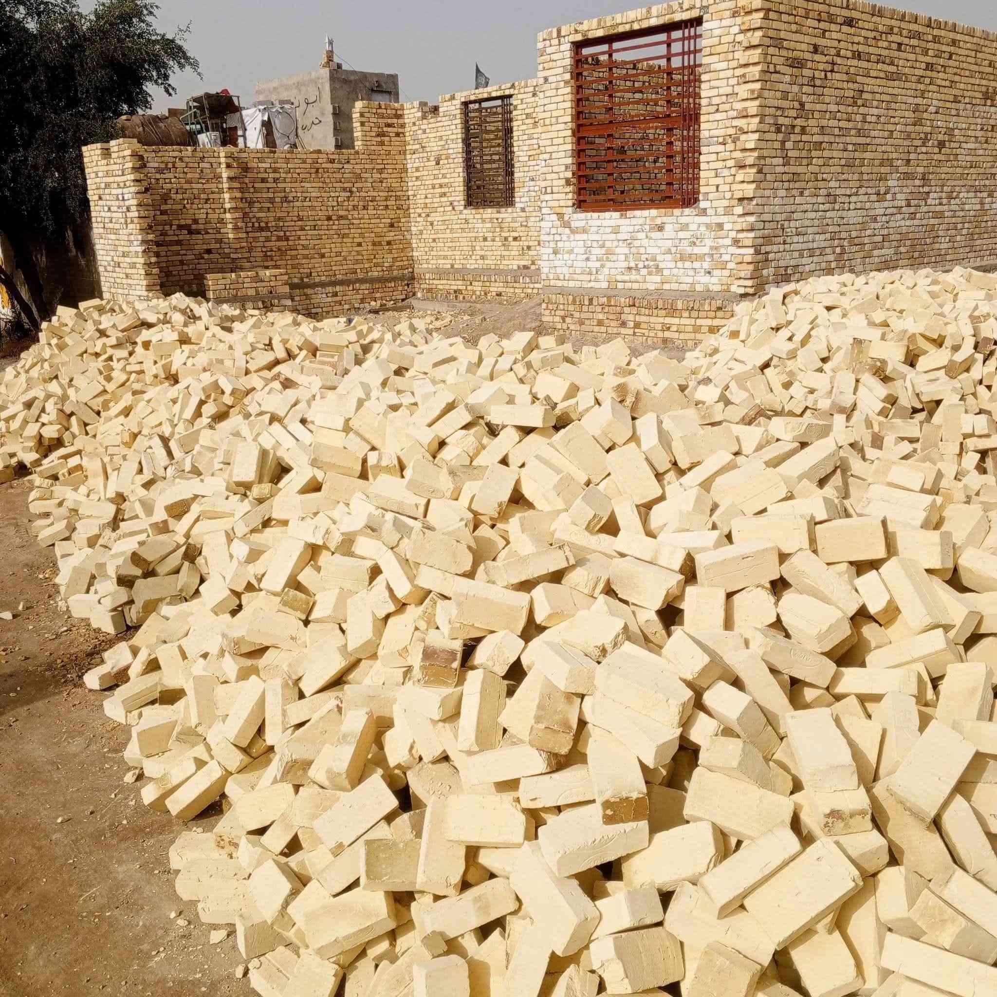 طابوك للبيع كامل المواصفات  كل أنواع الطابوق
 توصيل رفاعي ونصر وقلعه 
المعرفه لاسعار الاتصال: 
 اؤ المراسله ع الواتساب وخاص صفحه
كذلك يوجد كسر +كرده بسعار مناسبه ورخيصه
***********
