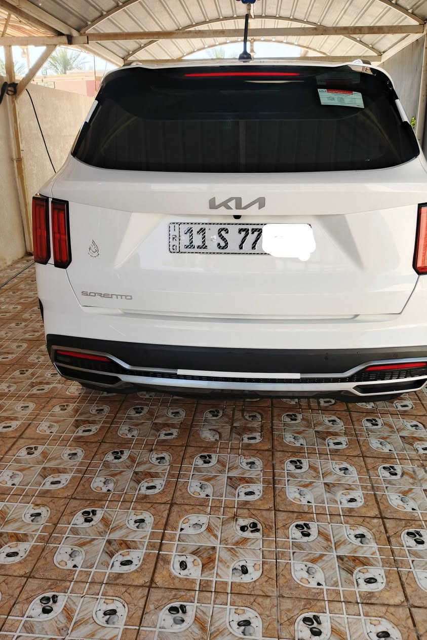 السلام عليكم للبيع سرنتو 23 كفاله عامه ماشيه 75 بسمي مكاني بابل السعر 270 وبيه مجال قليل ***********
