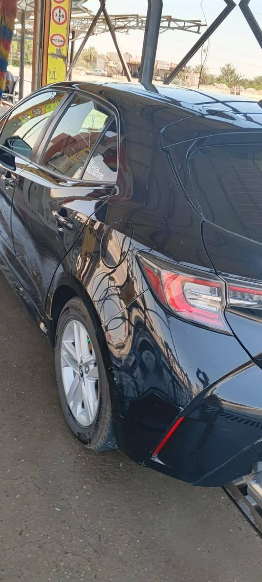 للبيع كورلا  هاش باك رياضيه سبور مزود 22 معوقين نوع اس اي مفوله حادثها بنيد ودعاميه وبدنه سوداء عشر نمر شبابيه سزرعتها 260 سعرها 110 بيها مجال لا اتواجد على الفيس اتصل على رقمي***********
