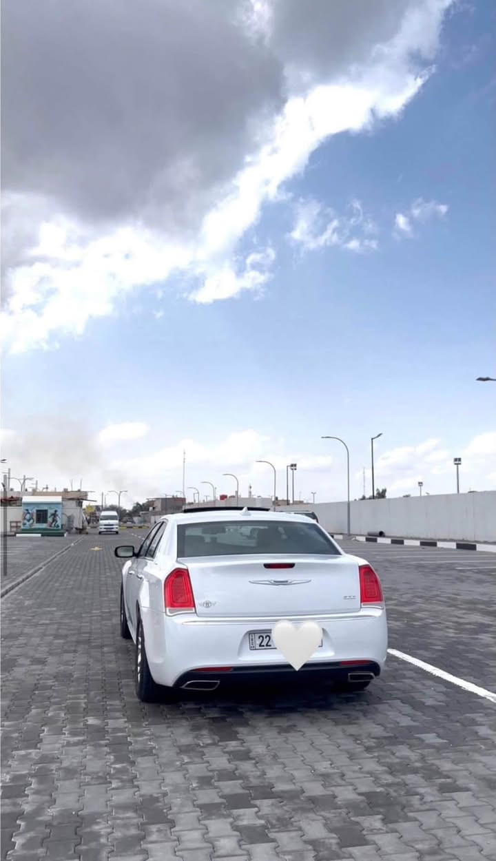 كرايسلر أوباما 300 (  كلين ✅) كفاله عام
موديل : 2019 

كلين تايتل حتى دعاميات شرط 

لون ابيض 

بانوراما 

تو ويل

مري قلاب تدفئه مري 

كشنات تدفئة تبريد

تدفئه ستيرن تحكم

نظافة 100% 

تخم تاير جديد تخم ويلكب 18جديد إنتاج 2025 

شاشة حجم كبير

سيارة كلش نضيفة و حلوه

تشغيل عن بعد 

بصمات بيبان و صندوق 

بلاجكتور زنون 

سماعه سستم (الباين)

ماشيه 91km 

مكان السيارة البصرة 

———————————-

للأستفسار أتصل 

***********
