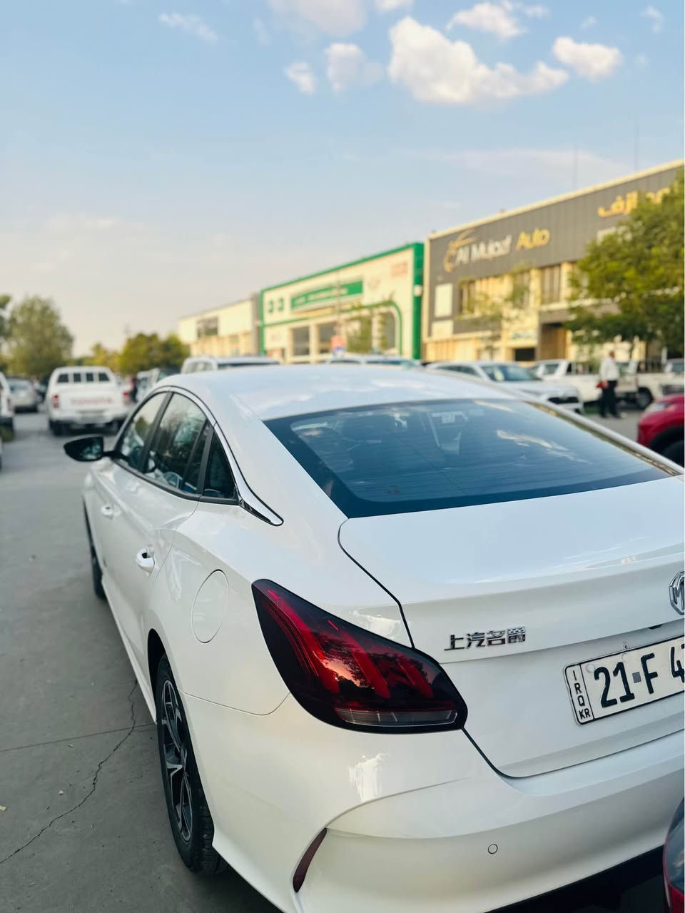 ئێمجی جی تی ٢٠٢٤
سەیارەکە پاک و جوانە سەقف سڵایدە 
هیچی پێوە نیە ئەو تۆزەی دۆسەکەی نەبێت کە لە سۆنەر دیارە و ٣٨،٠٠٠ کم ڕۆشتوە 
گێڕ ئۆتۆماتیکە 
***********
*********** كالار, السليمانية
