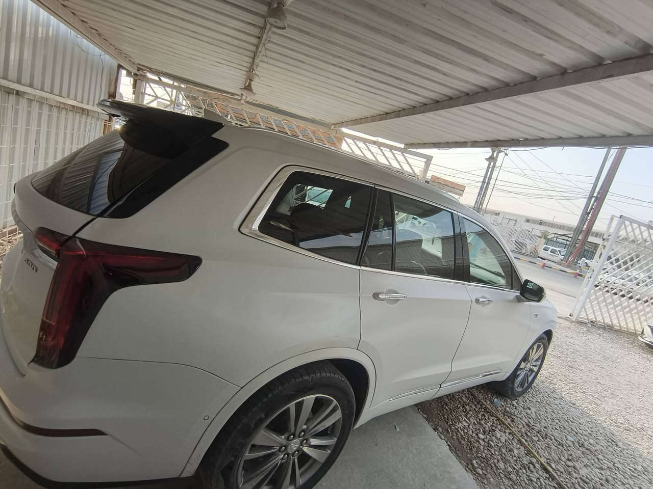 كديلاك XT62023
بريميوم لاكچري رقم بغداد
للبيع او مراوس بسياره اقل
 2023 فول مواصفات 6 سلندر
وارد أمريكي حادثها قبغ جنطه مبدل نفس اللون السياره بدون ايرباك
رادارات تفاعلي امامي خلفي جانبي
شاشة لمس اوتو كار بلي ( وايرلس )
ماوس تحكم 
ستيرن كهرباء + تدفئة + تبريد 
تنبيه خروج عن المسار
ربط المركبة بنظام wifi تحكم عن بعد
حساسات امامي خلفي 
تشغيل عن بعد
سستم صوت (bose بوس)
شاحن وايرلس
3 قطع تبريد منفاخ منفصل
مقعد السائق خزن ميموري تدفئة تبريد بالمقاعد الأمامية
تدفئة بالمقاعد الخلفية 
المقاعد الخلفية  vip
مقاعد الصف الثالث كهرباء فتح وإغلاق
ترحيب شعار كاديلاك في الشاشات والابواب
يدات أبواب نيكل + انارة 
دخول ذكي + بصمات أبواب
اتصال او واتس اب 
***********
السعر 340
السياره مغلفه ضمان 7 سنوات
