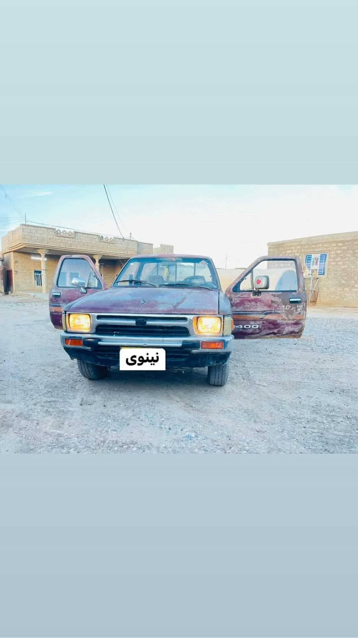 بيكم موديل 90 للبيع 
محرك كروسيده معمر رايمن نضيف 
كير اكسن شرط و الگشر گدام العين 
سعر 34 وبي مجال 
رقم نينوى شرط التحويل 
 
***********

نص مكتوب في الصور:
- نينوى