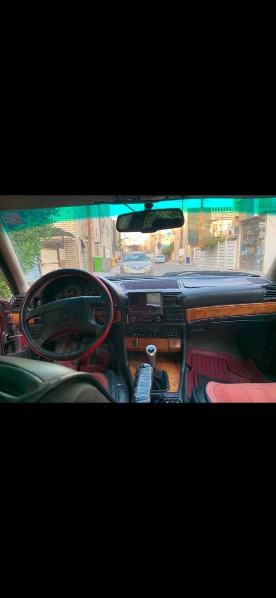 السلام عليكم من رخصة الادمن
للبيع 

بي ام 730 موديل1992 بيها مكينة 35 خير من الله وكير zf عادي

صدر٧٠٪؜ ويحتاجلها عمبار بريك وترتيبات بسيطة  

رقم بغداد انكليزي شرط تحويل 

السعر 49 وبيها مجال بسيط

متواجد ماسنجر وهذا رقمي بي واتساب

***********
