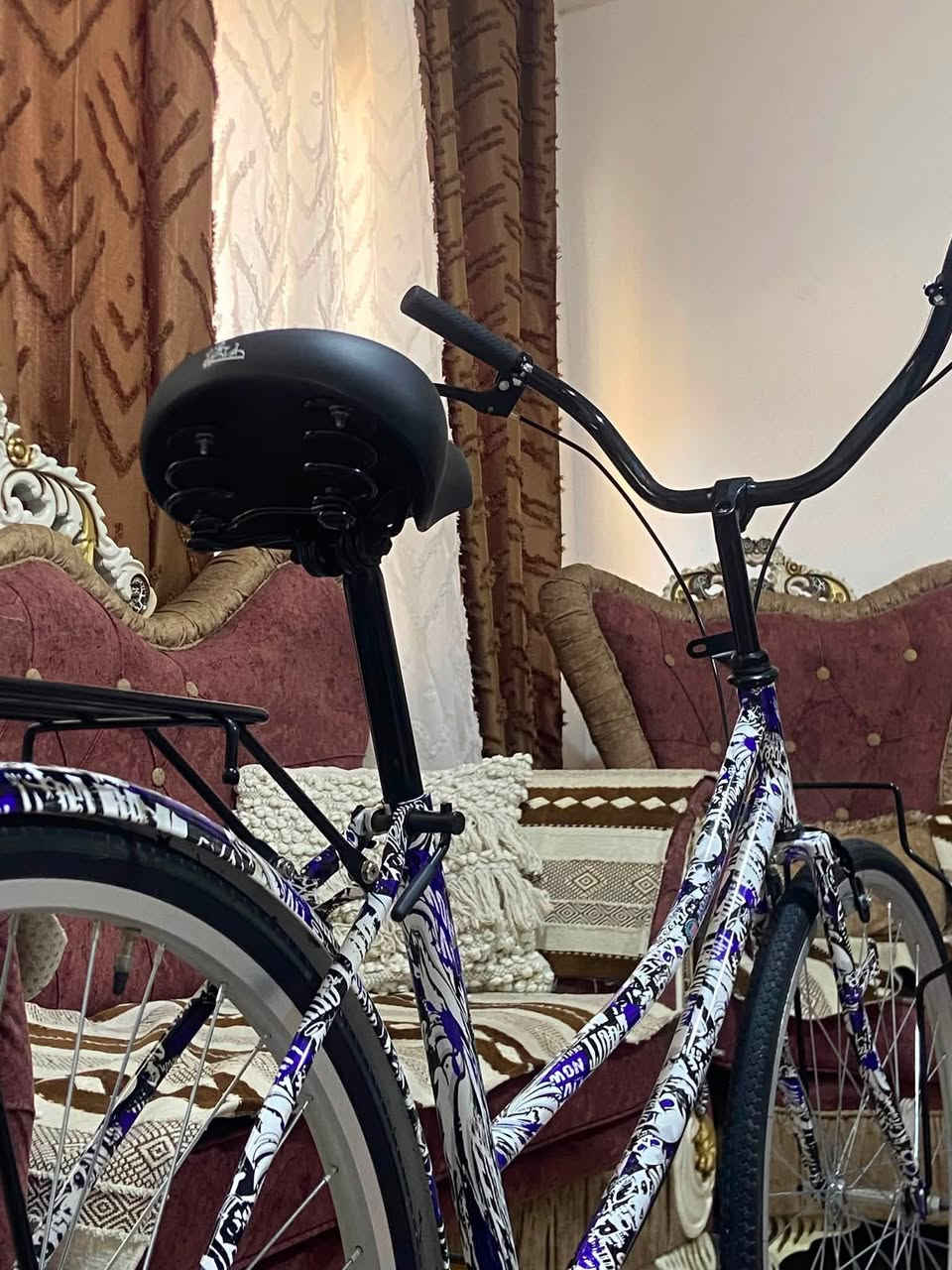 سلام عليكم بايسكل للبيع قيم وخذ بس لاتكسر بيه
العنوان : بابل قرب مجسر الطهمازية 
رقم الهاتف :*********** بيه واتس
