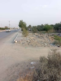 أرض تجارية • واجهة ١٠م • مكان الرميثة